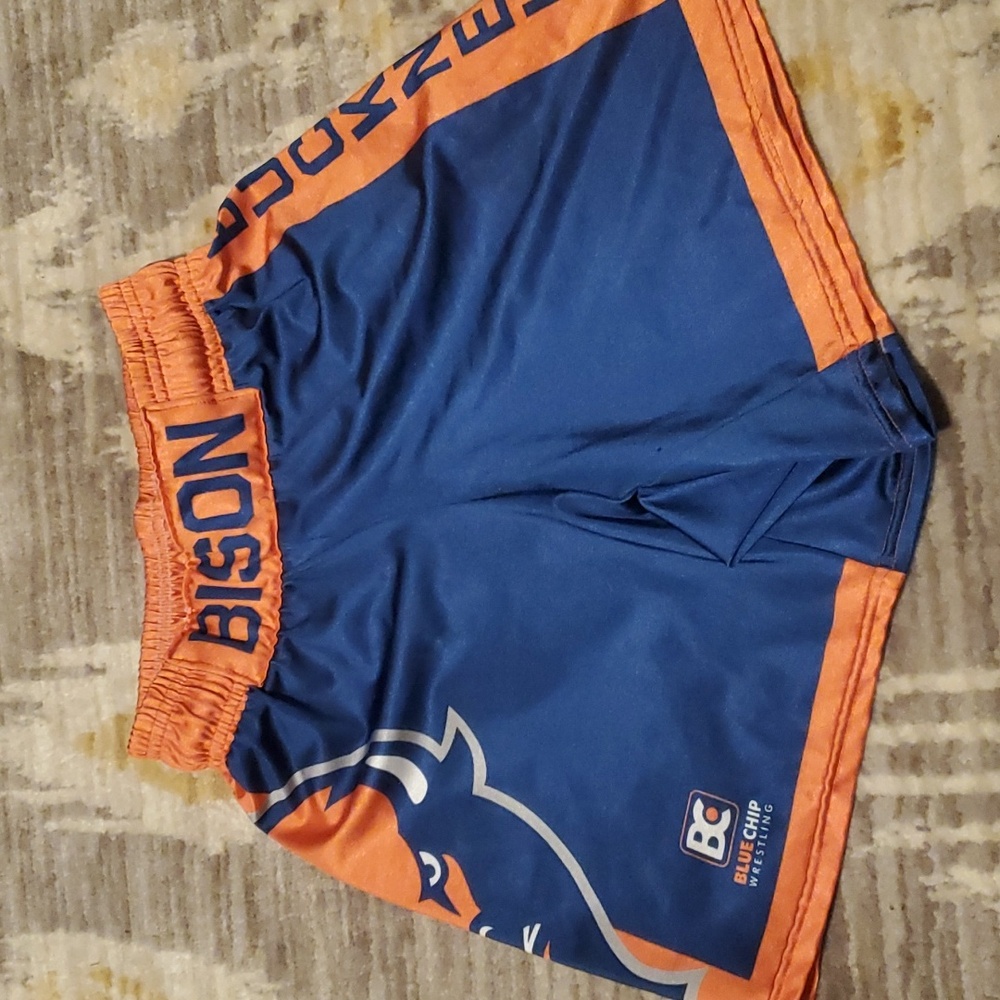 Bucknell Bisons fight shorts wrestling Y large